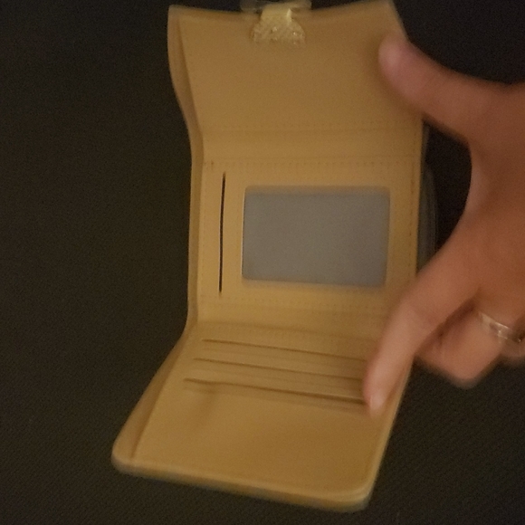 New Vegan Leather wallet - Picture 4 of 5